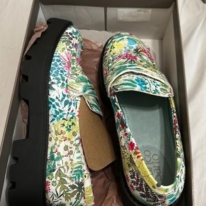 COPY - Franco Sarto L-Balin White Size 8